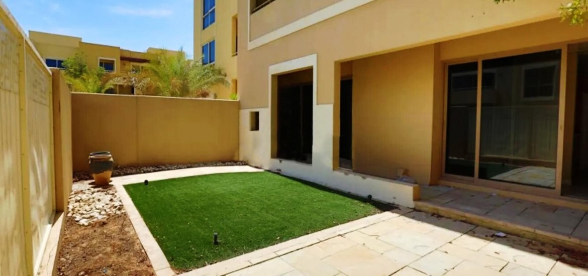 Купить таунхаус в Al Raha Gardens, Abu Dhabi, ОАЭ 4 спальни, 240м2 № 499 - фото 7