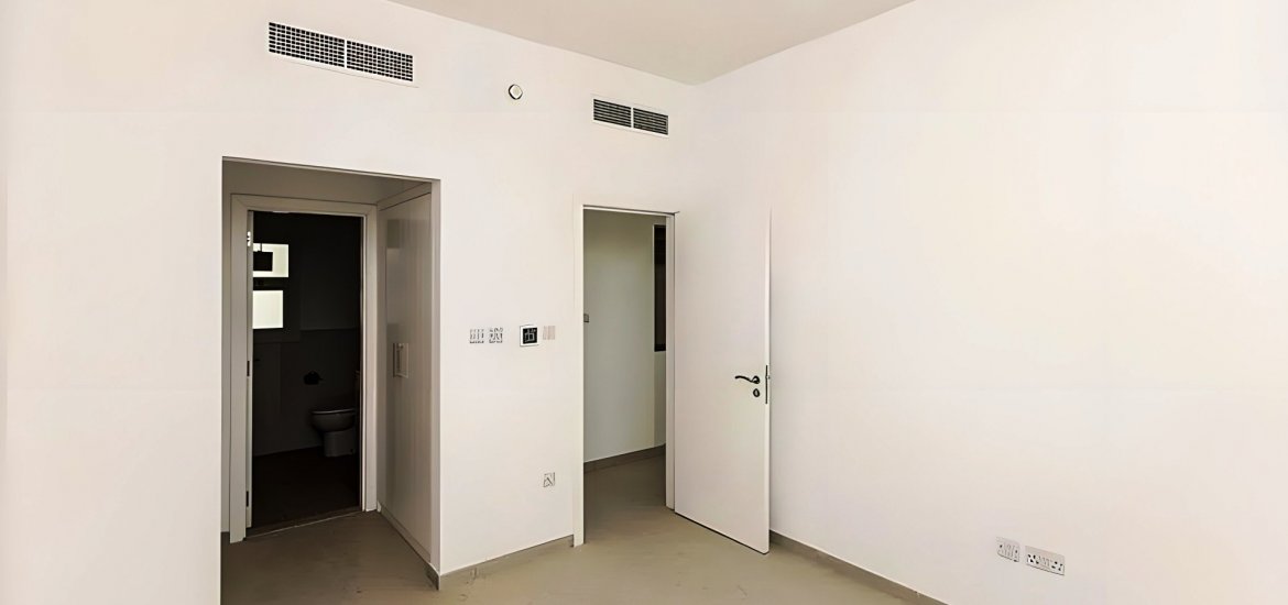 Купить квартиру в Al Ghadeer, Abu Dhabi, ОАЭ 1 комната, 45м2 № 643 - фото 1