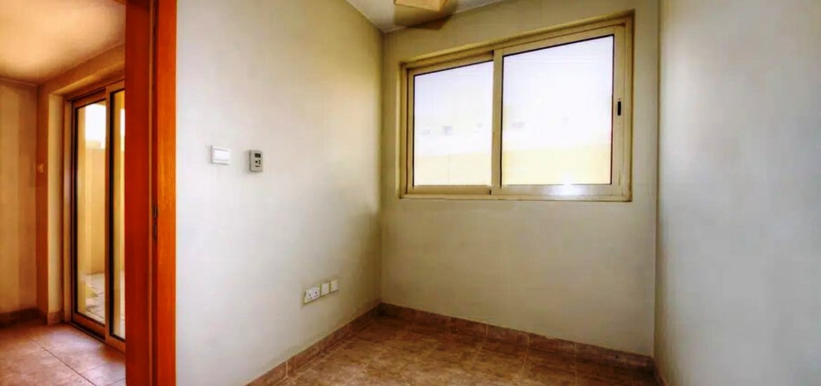 Townhouse for sale in Al Raha Gardens, Abu Dhabi, UAE 3 bedrooms, 255 sq.m. No. 427 - photo 5