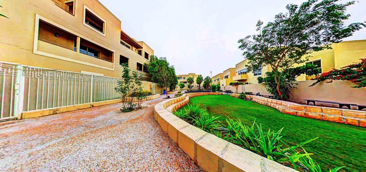 Townhouse for sale in Al Raha Gardens, Abu Dhabi, UAE 4 bedrooms, 258 sq.m. No. 487 - photo 7