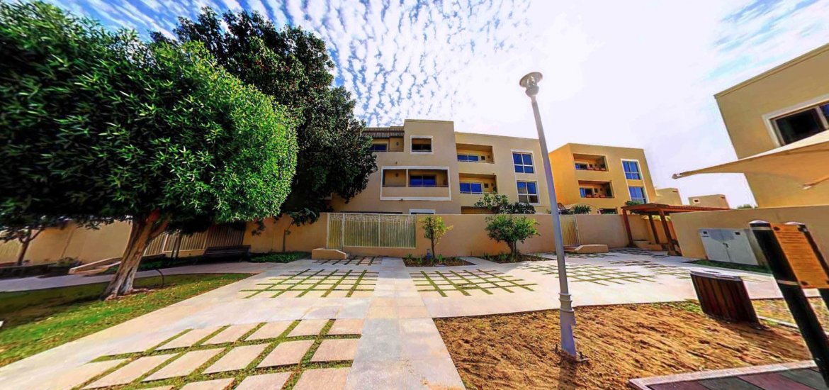 Townhouse for sale in Al Raha Gardens, Abu Dhabi, UAE 4 bedrooms, 255 sq.m. No. 477 - photo 8