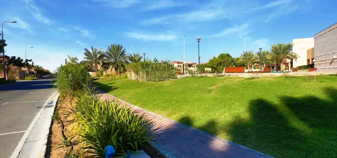 Villa for sale in Al Raha Golf Gardens, Abu Dhabi, UAE 5 bedrooms, 506 sq.m. No. 564 - photo 6