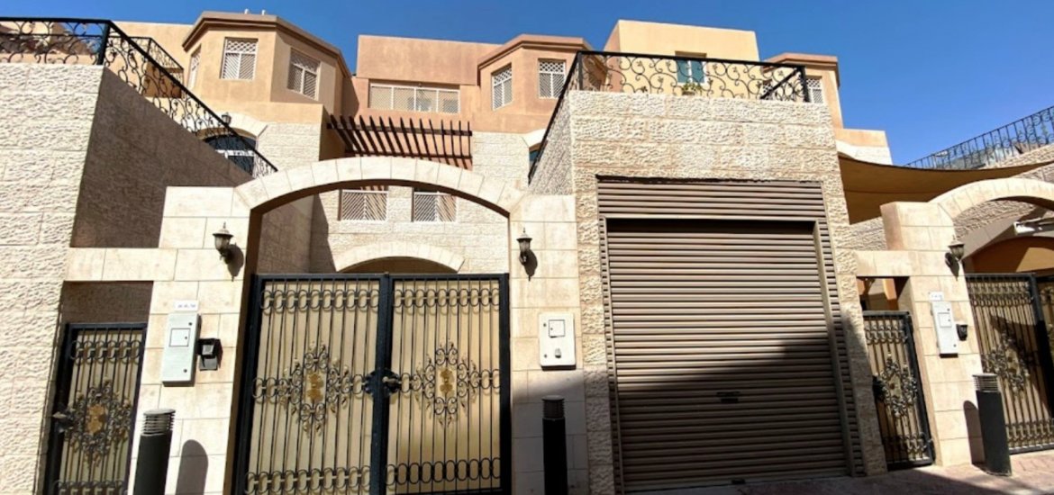Villa for sale in Al Mushrif, Abu Dhabi, UAE 5 bedrooms, 390 sq.m. No. 292 - photo 7
