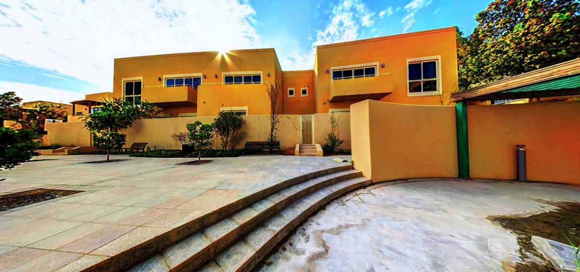 Townhouse for sale in Al Raha Gardens, Abu Dhabi, UAE 4 bedrooms, 239 sq.m. No. 480 - photo 8