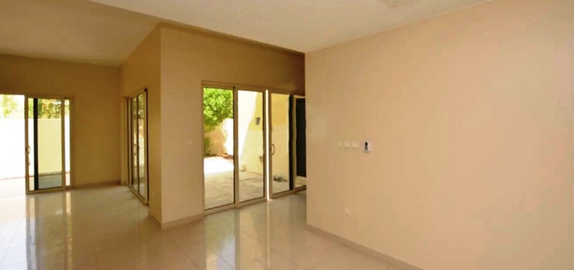 Villa for sale in Al Raha Gardens, Abu Dhabi, UAE 3 bedrooms, 360 sq.m. No. 491 - photo 1