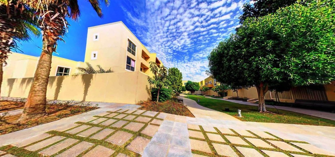 Townhouse for sale in Al Raha Gardens, Abu Dhabi, UAE 4 bedrooms, 239 sq.m. No. 480 - photo 7