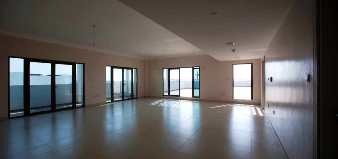 Villa for sale in Al Bateen, Abu Dhabi, UAE 4 bedrooms, 392 sq.m. No. 276 - photo 3