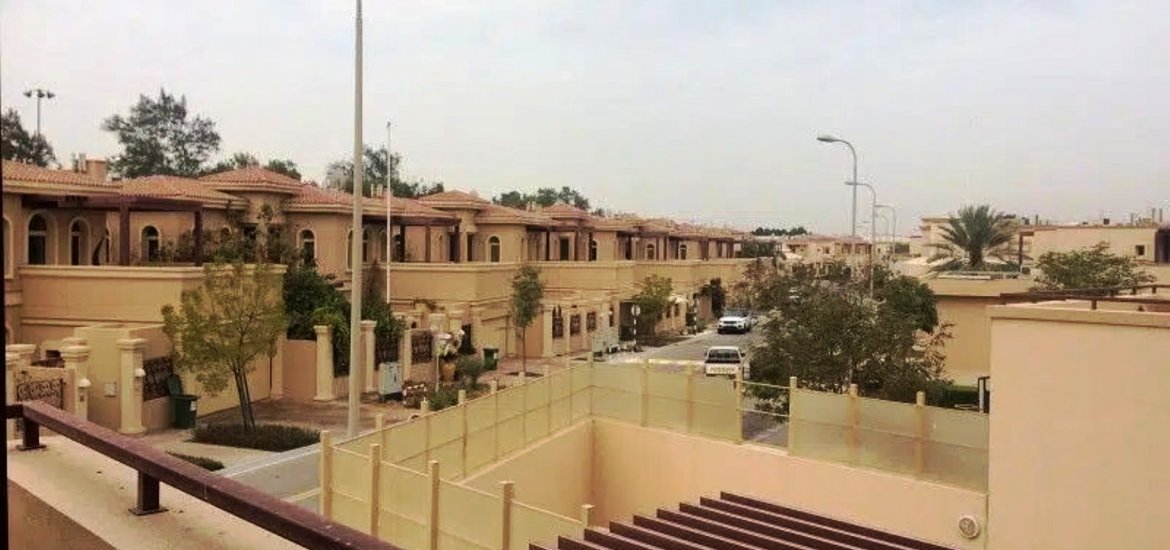 Villa for sale in Al Raha Golf Gardens, Abu Dhabi, UAE 4 bedrooms, 404 sq.m. No. 534 - photo 7