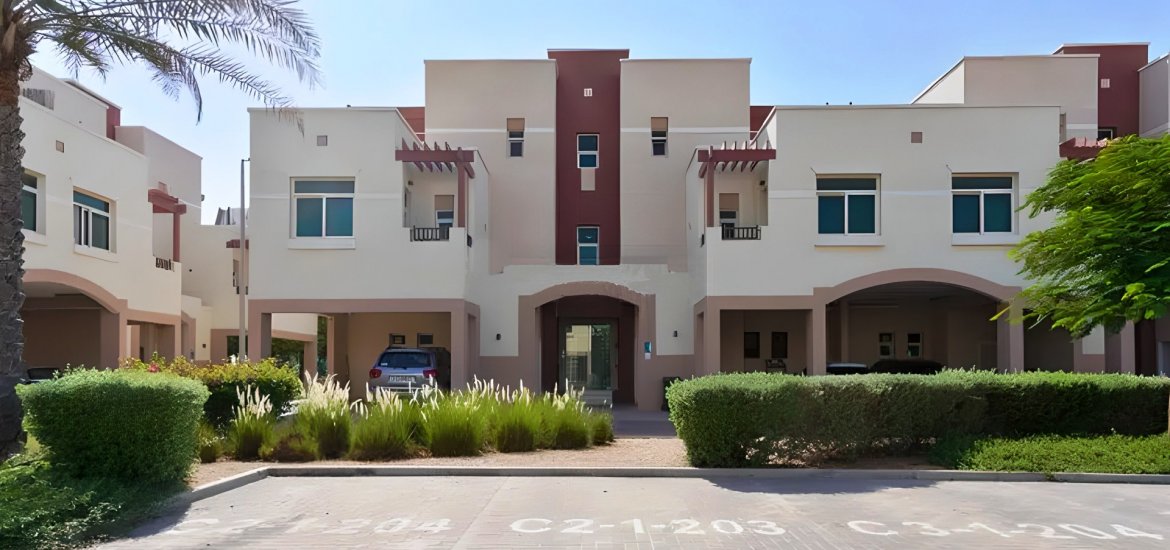 Townhouse for sale in Al Ghadeer, Abu Dhabi, UAE 2 bedrooms, 142 sq.m. No. 649 - photo 11