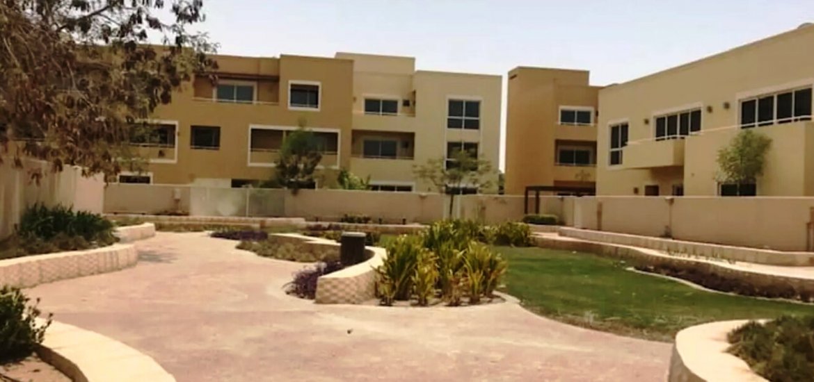 Villa for sale in Al Raha Gardens, Abu Dhabi, UAE 4 bedrooms, 408 sq.m. No. 517 - photo 4