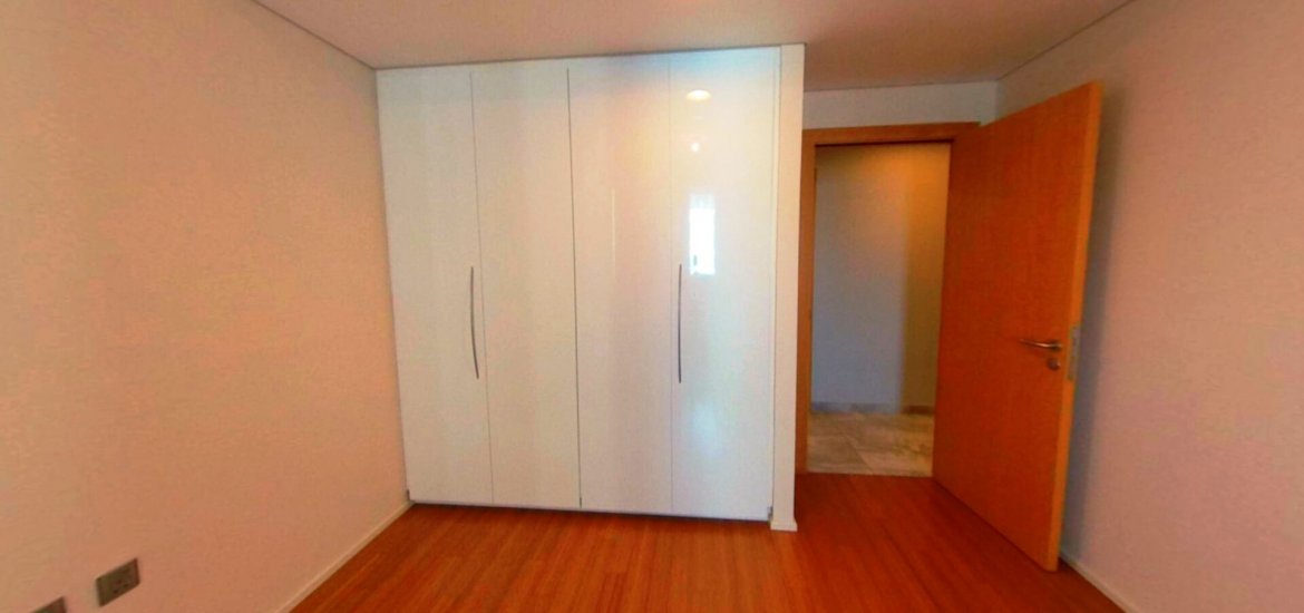 Apartment for sale in Al Raha Beach, Abu Dhabi, UAE 3 bedrooms, 179 sq.m. No. 597 - photo 1