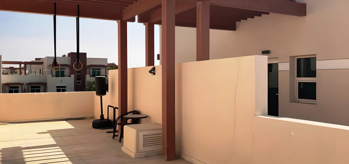 Townhouse for sale in Al Ghadeer, Abu Dhabi, UAE 2 bedrooms, 119 sq.m. No. 648 - photo 10