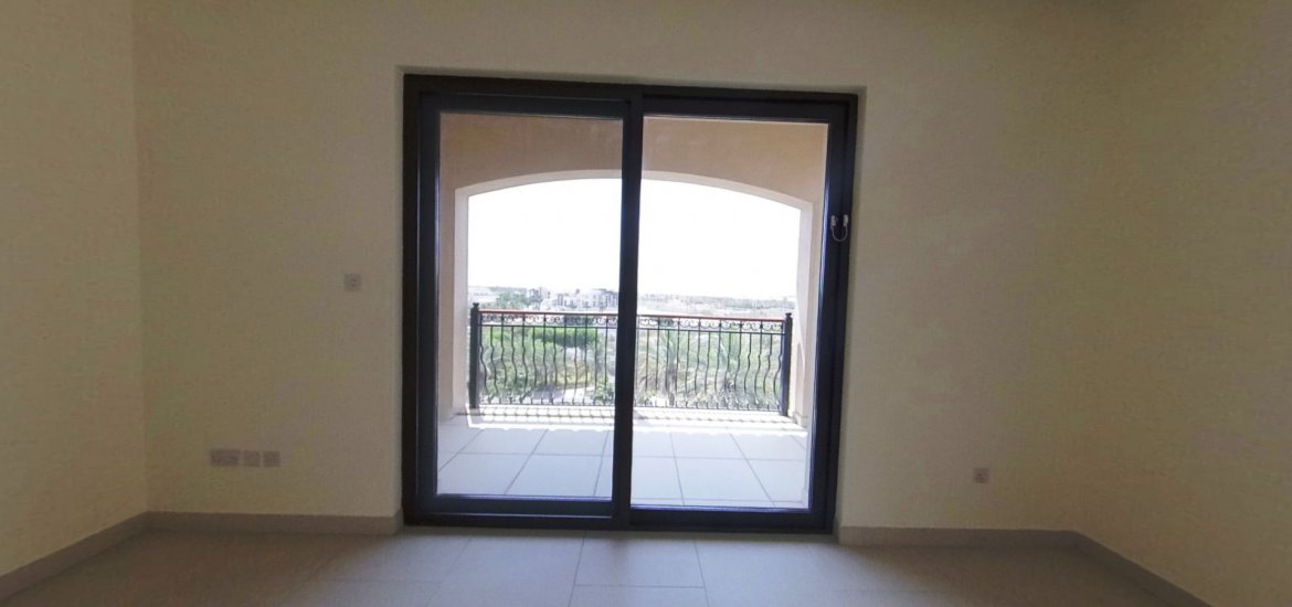 Villa for sale in Saadiyat Island, Abu Dhabi, UAE 4 bedrooms, 1052 sq.m. No. 421 - photo 2