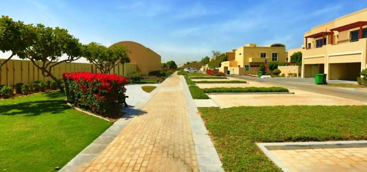 Townhouse for sale in Al Raha Gardens, Abu Dhabi, UAE 4 bedrooms, 258 sq.m. No. 487 - photo 8