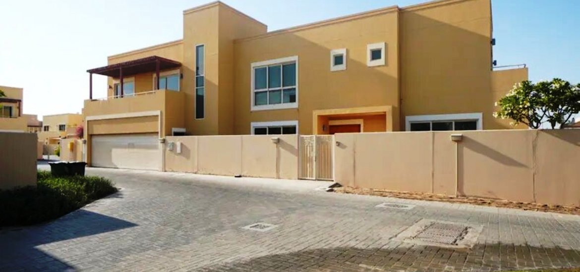 Villa for sale in Al Raha Gardens, Abu Dhabi, UAE 5 bedrooms, 577 sq.m. No. 513 - photo 11
