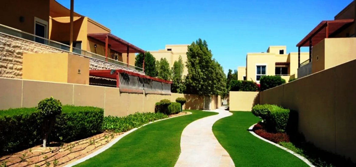 Villa for sale in Al Raha Gardens, Abu Dhabi, UAE 4 bedrooms, 408 sq.m. No. 473 - photo 8